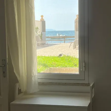 Mare In Giulia Sul Mare *